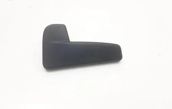 Volkswagen PASSAT B8 Engine bonnet (hood) release handle 6R1823533