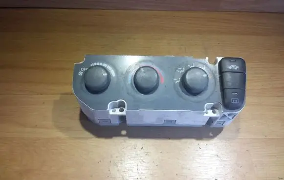 Honda CR-V Climate control unit BQ919399