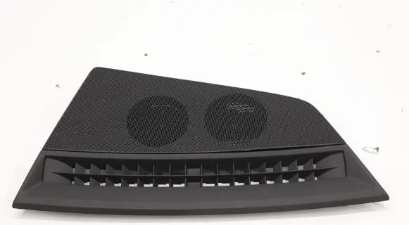 Audi A1 Dash center air vent grill 82B819635B