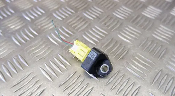 Toyota Prius (XW50) Airbag deployment crash/impact sensor 8983147050