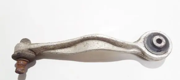 Volkswagen PASSAT B5.5 Front lower control arm/wishbone