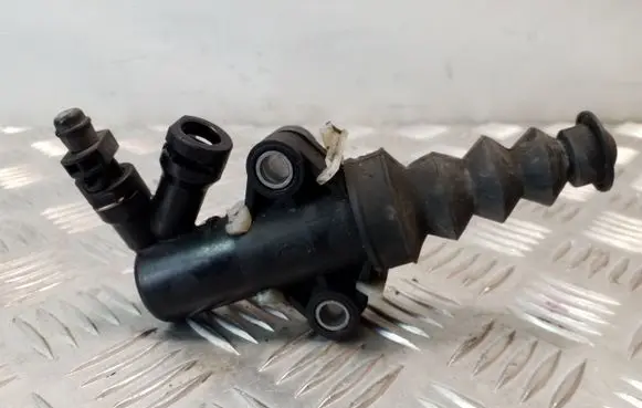 Mazda 6 Clutch master cylinder KE6041920B