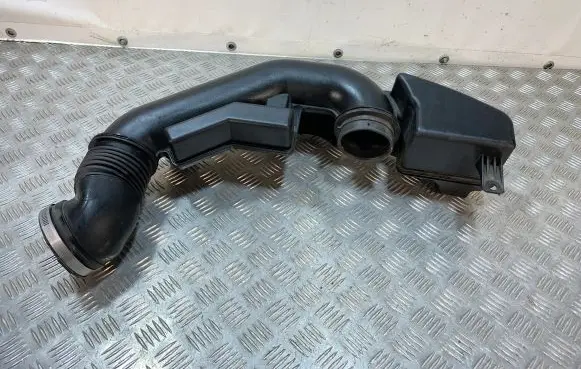 Subaru Outback (BT) Air intake duct part