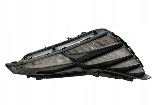 Hyundai Tucson TL Headlight/headlamp 92208N7000