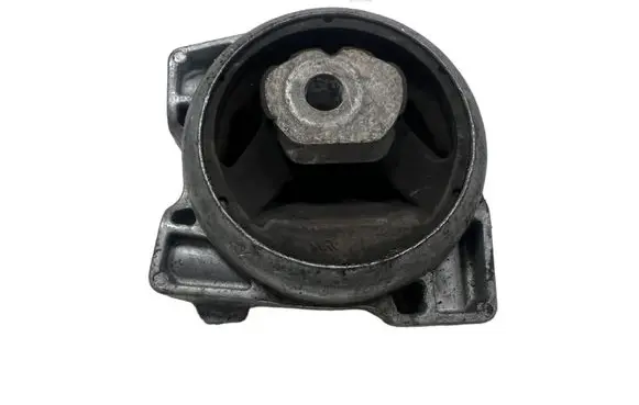 Mercedes-Benz A W169 Engine mount bracket A1692401218