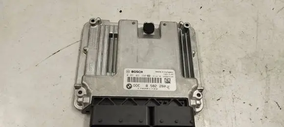 BMW 1 F20 F21 Engine control unit/module 8582280