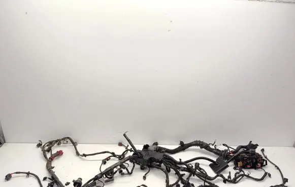 Porsche Macan (95B) Engine installation wiring loom 94660700301 946607067 94660706700