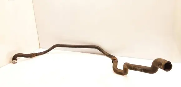 Mercedes-Benz CLS C219 Engine coolant pipe/hose A2115001972