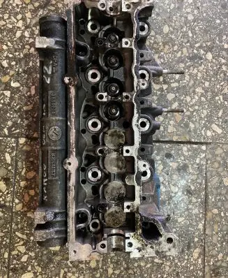 Renault Kangoo I Engine head 3869FIA