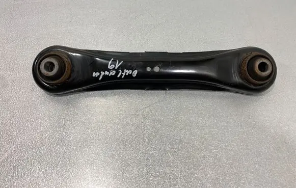 Mitsubishi Outlander Rear control arm