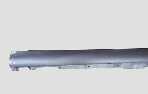 Toyota Avensis T250 Sill