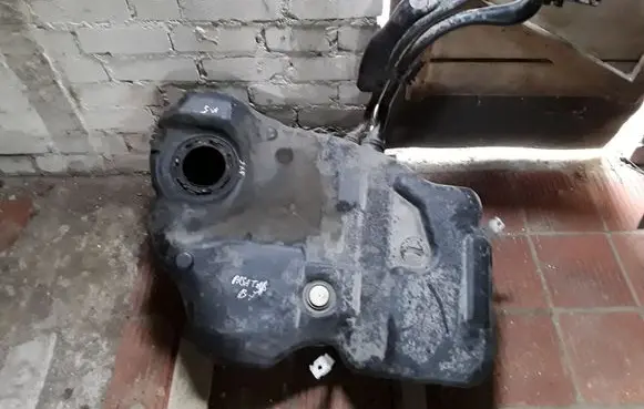 Volkswagen PASSAT B7 Fuel tank 3AA201021M