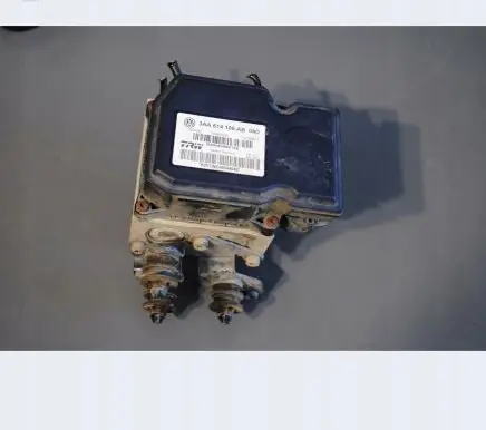 Volkswagen PASSAT ABS Pump 3AA614109AB