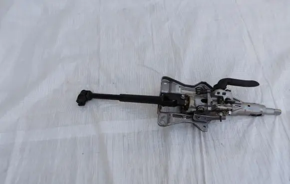 Opel Zafira C Steering wheel axle 13376593