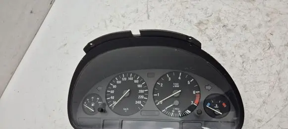 BMW 5 E39 Speedometer (instrument cluster) 6914885