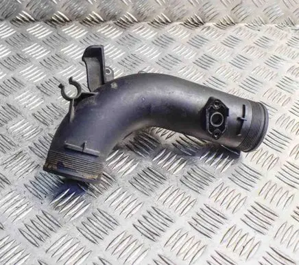 Audi A7 S7 4G Air intake duct part 2E0145762A
