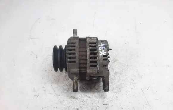 Nissan Navara D22 Generator/alternator LR160728E 12V80A 0A4253