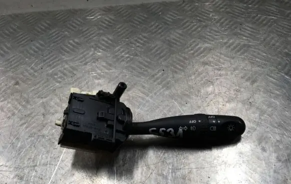 Suzuki Grand Vitara II Indicator stalk