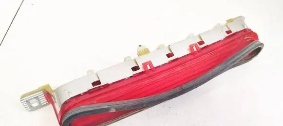 Toyota Corolla Verso AR10 Third/center stoplight
