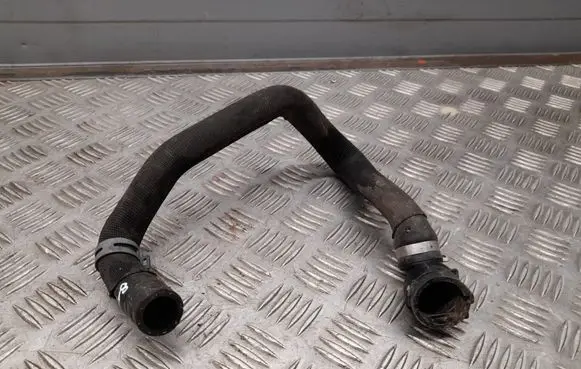 Audi A8 S8 D4 4H Engine coolant pipe/hose