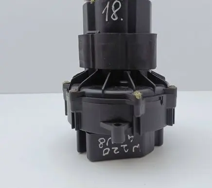 Mercedes-Benz S W220 Secondary air pump A0001403785 0580000011