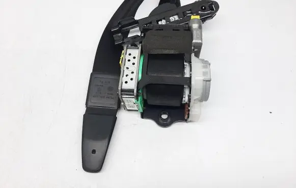 Audi A7 S7 4K8 Front seatbelt 4G8857705B