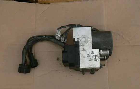 Subaru Legacy ABS Pump 27536AE001