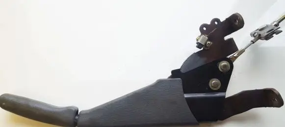 Mitsubishi Space Wagon Handbrake/parking brake lever assembly