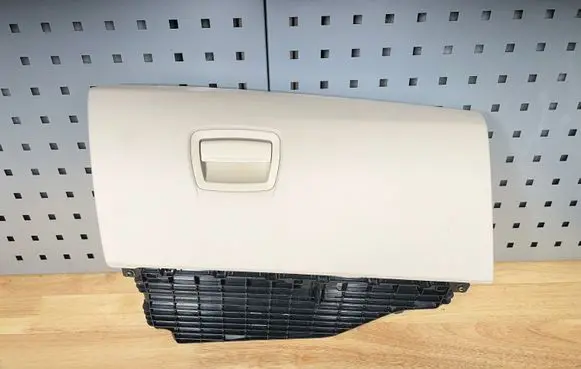 BMW 5 F10 F11 Glove box set 9166683 51169166683 112420