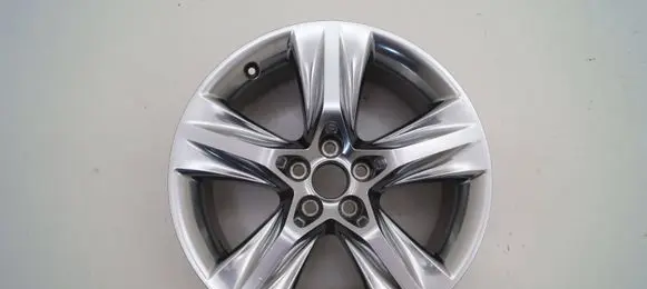 Toyota RAV 4 (XA40) R19 alloy rim 