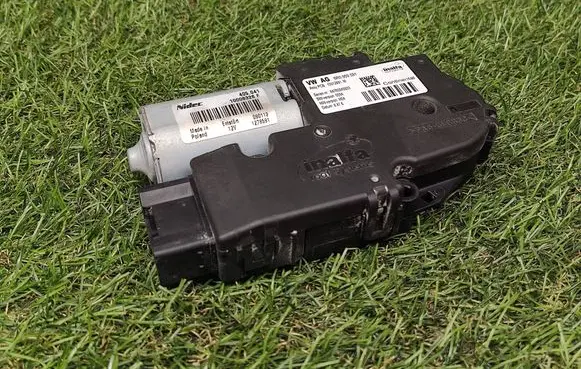 Volkswagen PASSAT CC Sunroof motor/actuator 6R0959591 10012891M 84760040933