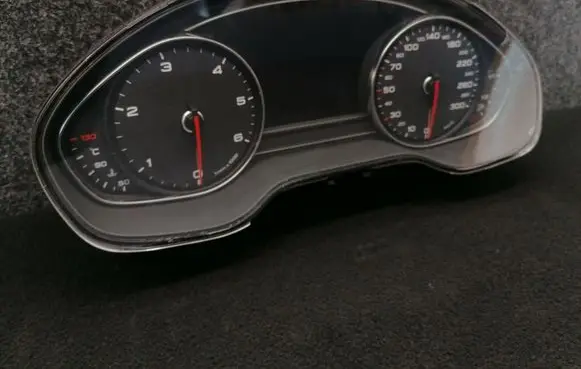Audi A8 S8 D4 4H Speedometer (instrument cluster) 4H0920830D