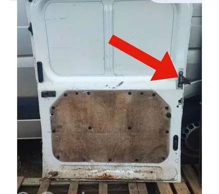 Ford Transit Sliding door middle roller runner YC15V268B40AL