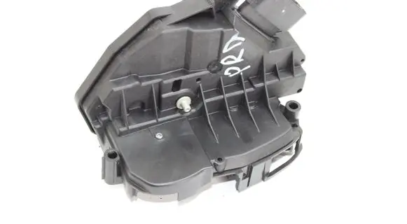 Ford Kuga II Front door lock BM5AA21812CD