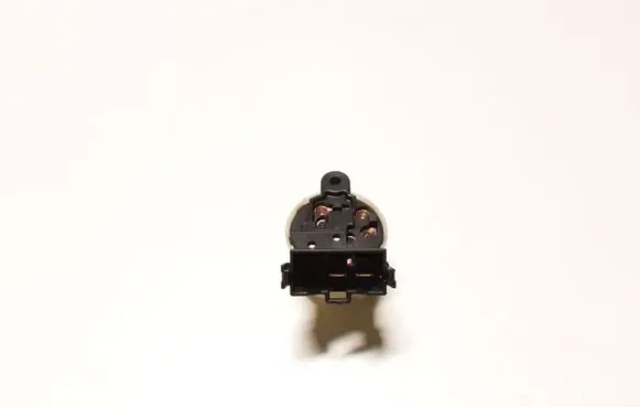 Mitsubishi Outlander Ignition lock contact 