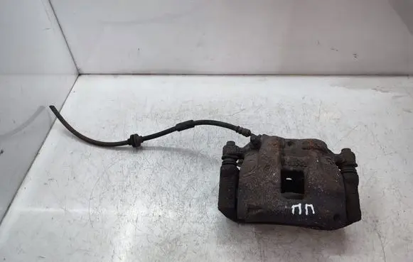 Volkswagen Amarok Front brake caliper