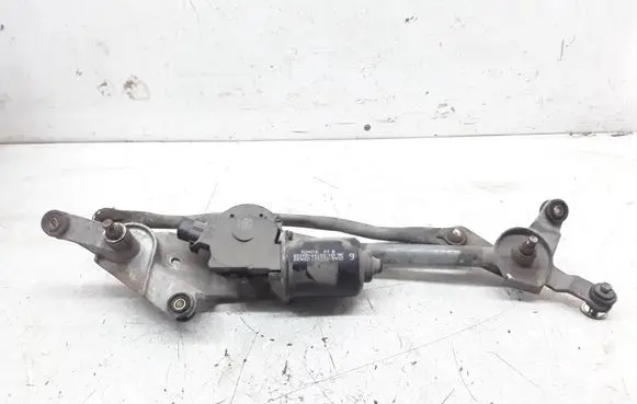 Toyota Avensis Verso Front wiper linkage and motor 8511044100