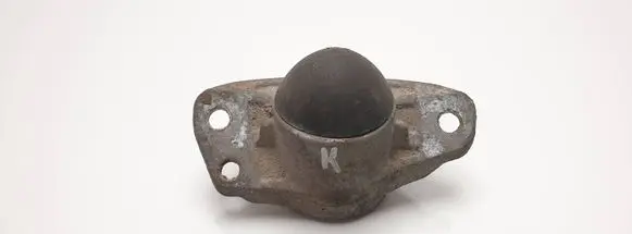 Volkswagen PASSAT B6 Front shock absorber mounting bracket 3C0513353