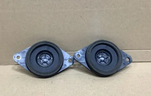 Toyota RAV 4 (XA40) Panel speaker 8615042010 8616052340 8616142010