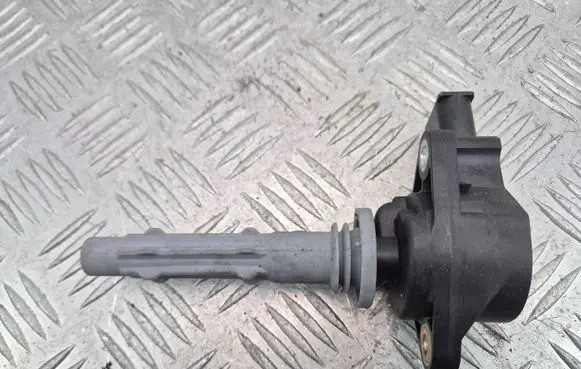 Mercedes-Benz S W221 High voltage ignition coil A0001502780