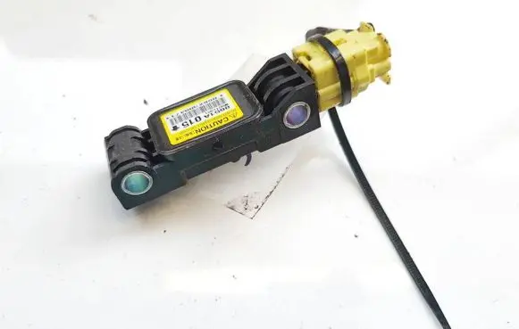 Mitsubishi Grandis Airbag deployment crash/impact sensor 8651a015