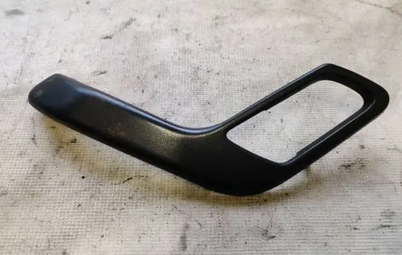 Volkswagen Crafter Front door interior handle trim A9067270487