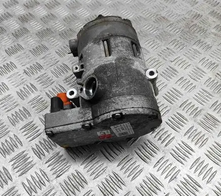 Volkswagen PASSAT B8 Air conditioning (A/C) compressor (pump) 5QE816803