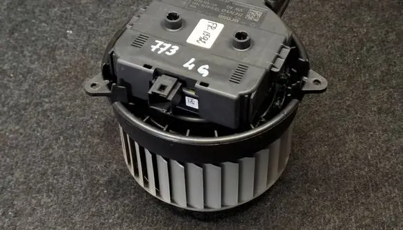 Audi A6 S6 C7 4G Heater fan/blower 4H1820021B