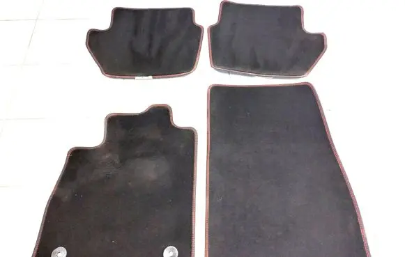 Ford Puma Car floor mat set 
