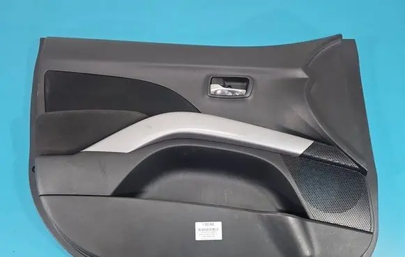 Mitsubishi Outlander Front door card panel trim IMPRK1583943