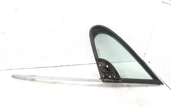 Peugeot 307 Front door vent window glass four-door DOT24AS2M68 43R00048
