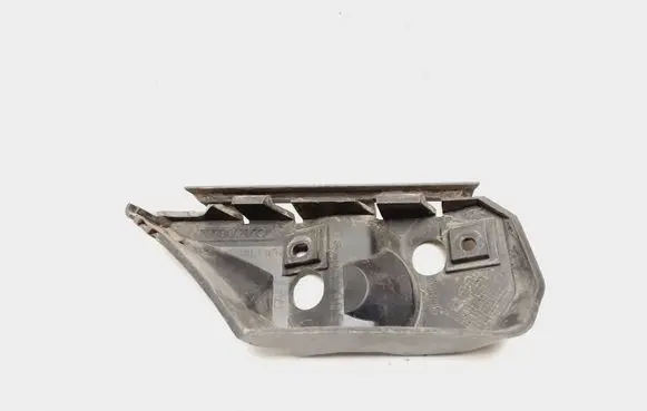 Volvo V50 Front bumper mounting bracket 30655875