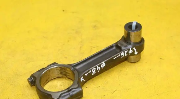 Renault Kangoo I Piston with connecting rod