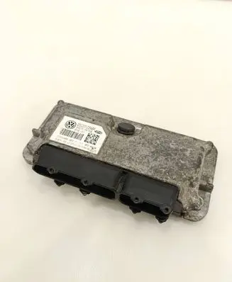 Seat Ibiza IV (6J,6P) Engine control unit/module 03C906024BK 7V631345K 61601502
